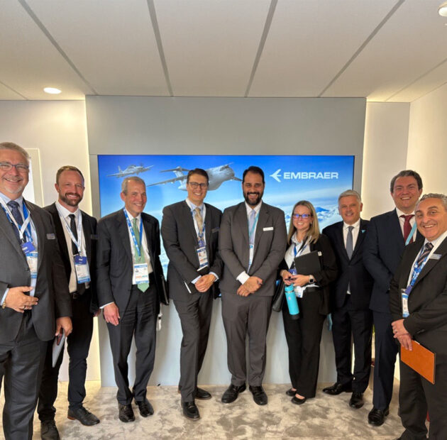 Embraer-x-Hexcel3-630<em></em>x620