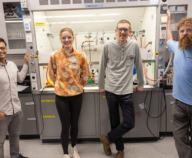 20250610-nrel-publishes-method-for-recycling-all-components-in-carbon-fiber-composites-86354-630<em></em>x521